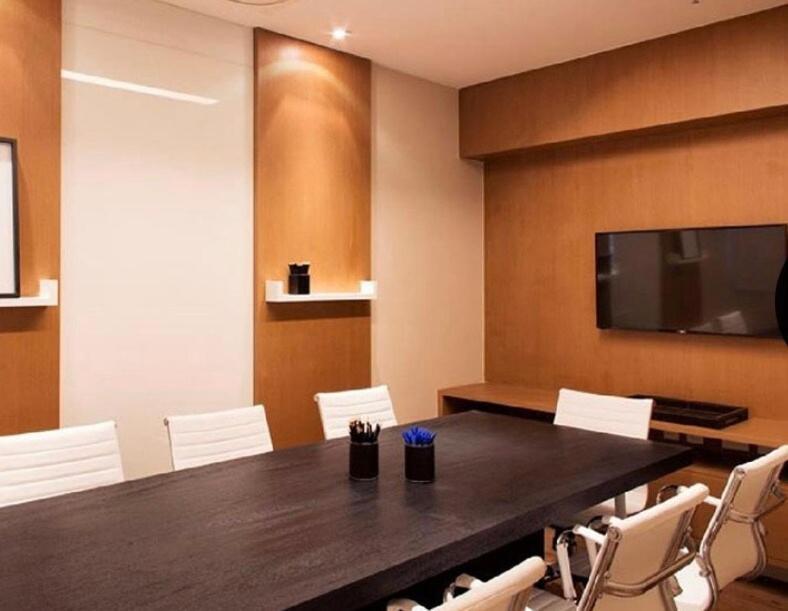 Apartamento Charme E Conforto Na Barra - Perto Da Praia- Casa Aurora *